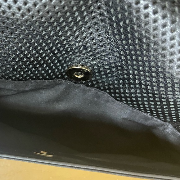 Rebecca Minkoff - Gorgeous Black leather Bag, Gold hardware, Crossbody Strap - Picture 11 of 14